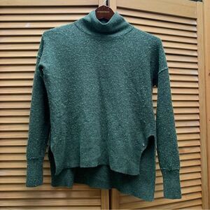 Moods of Norway Sweater Size Medium